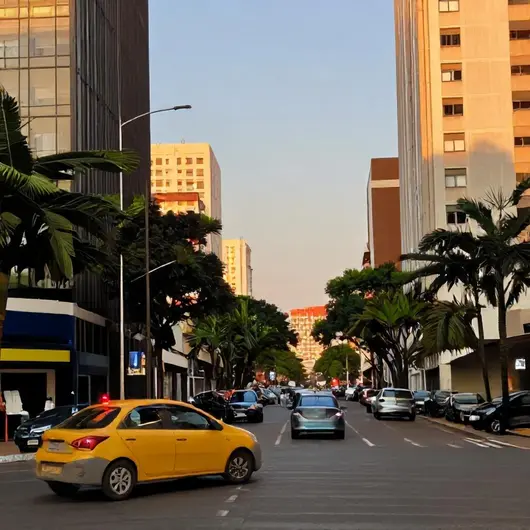 Como Utilizar Táxi e Aplicativos de Transporte em Cuiabá