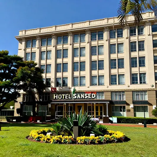 Descubra o Hotel Sansaed